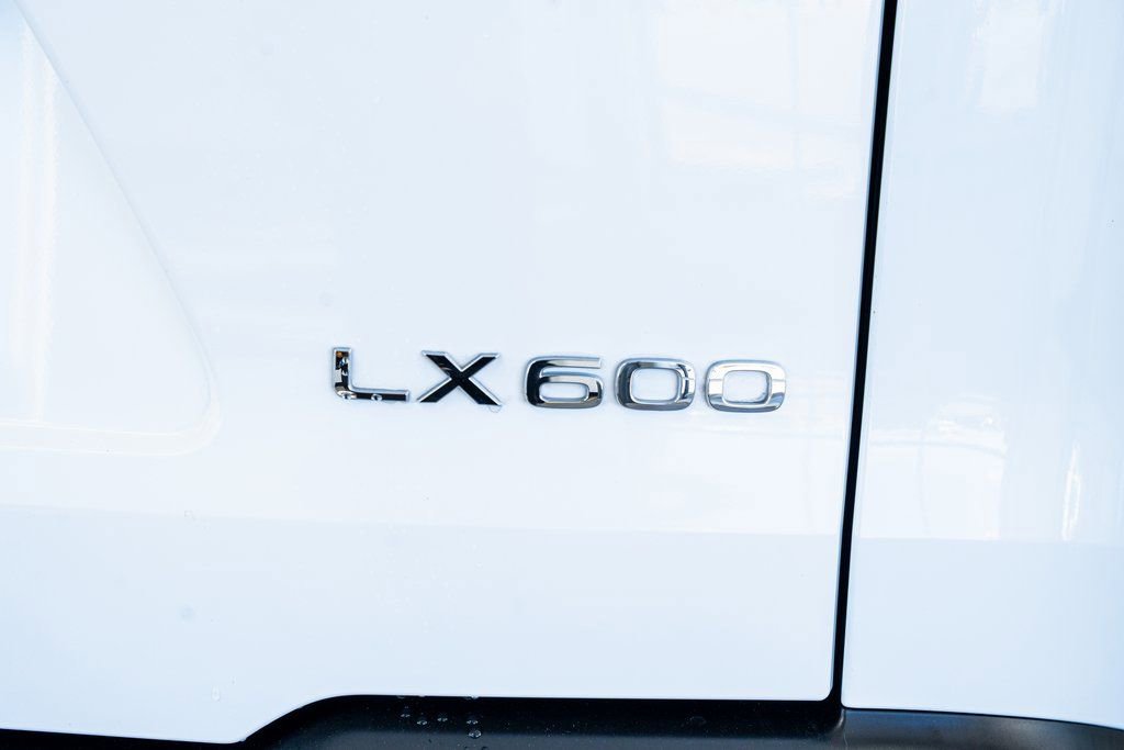 Used 2024 Lexus LX 600 F Sport image 28