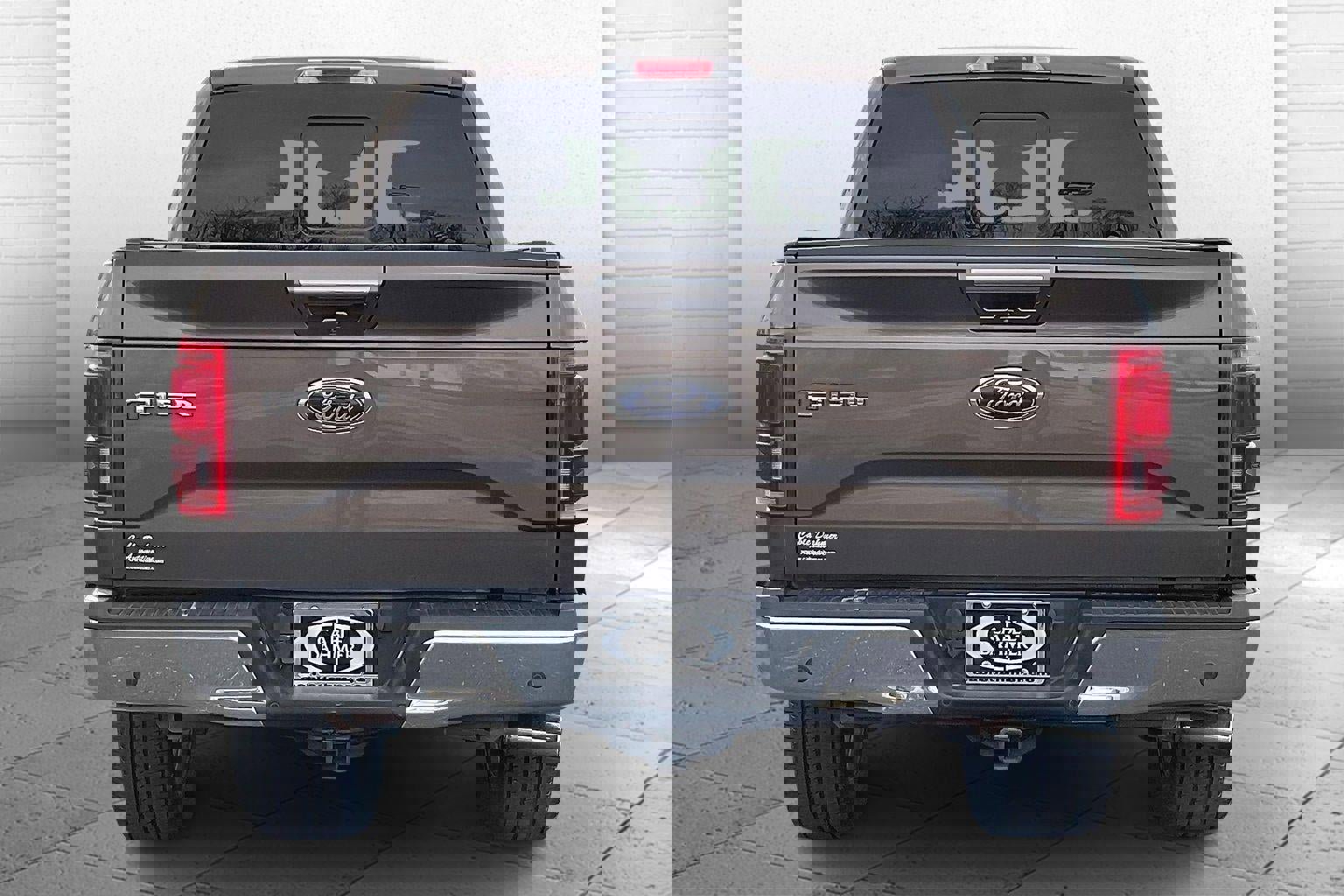 Used 2016 Ford F150 Lariat w/ Equipment Group 502A Luxury image 3