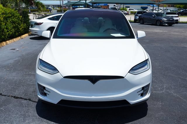 Used 2019 Tesla Model X Long Range AWD/4WD image 18