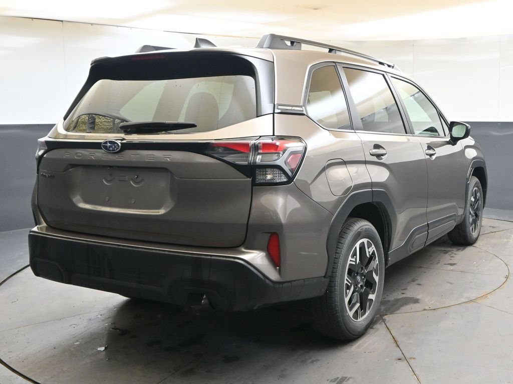 Certified 2025 Subaru Forester Premium image 5