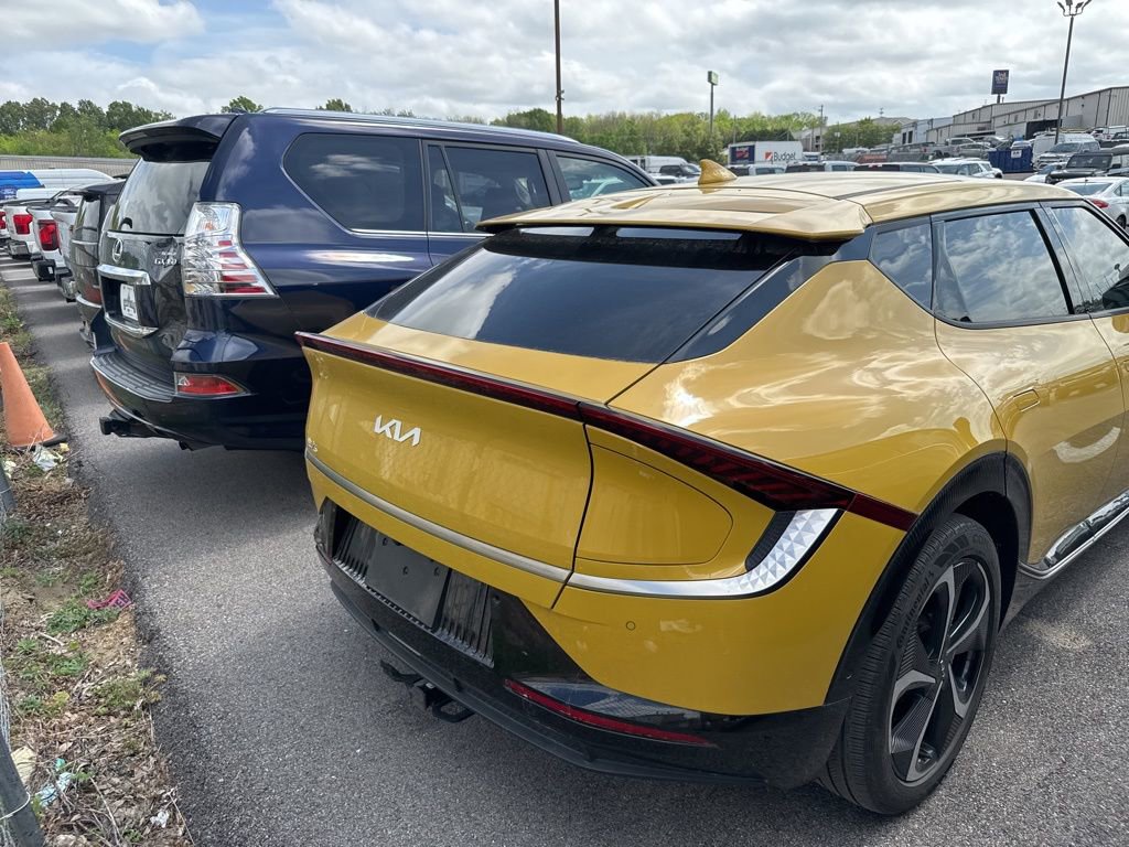 Used 2022 Kia EV6 GT-Line w/ First Edition Package image 11