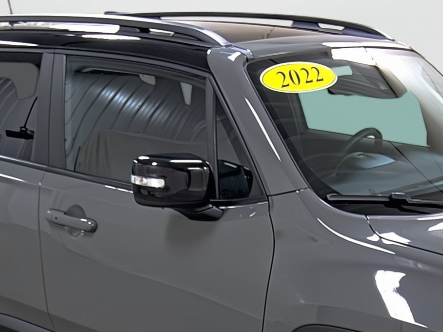 Used 2022 Jeep Renegade Limited w/ Sun, Sound & Wheels Group AWD/4WD image 15