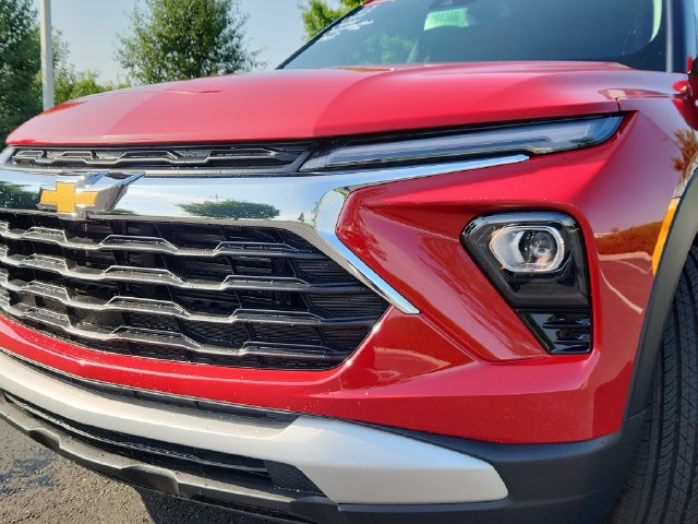 New 2026 Chevrolet TrailBlazer LT w/ Convenience Package FWD image 10