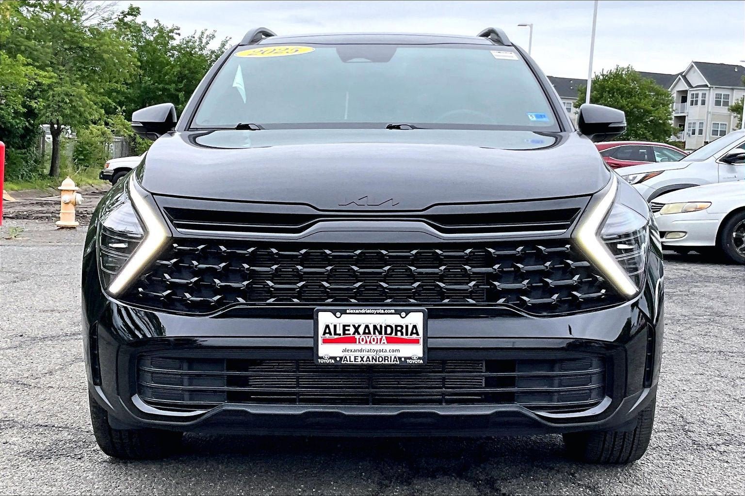 Used 2025 Kia Sportage X-Line w/ Premium Package AWD/4WD image 3