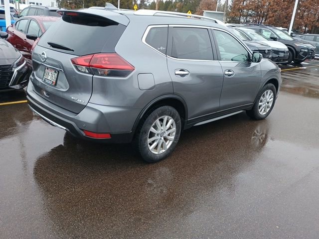 Used 2019 Nissan Rogue SV image 12