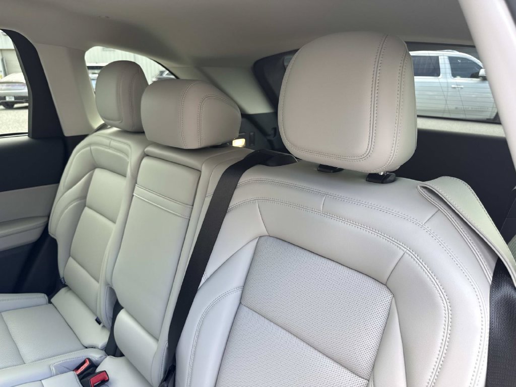 New 2026 Lincoln Nautilus Premier w/ Equipment Group 102A AWD/4WD image 14