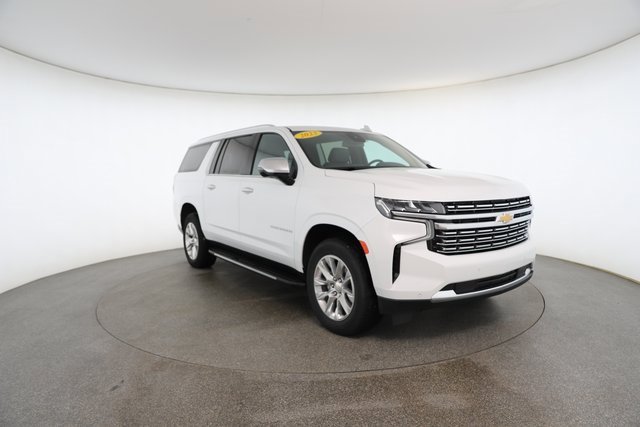 Used 2023 Chevrolet Suburban Premier image 26