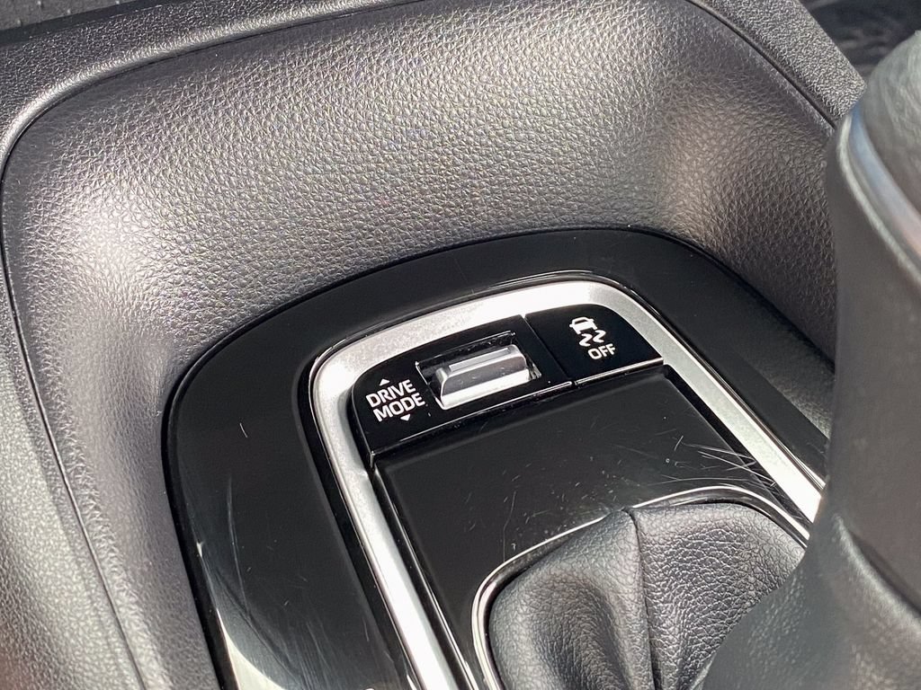 Certified 2025 Toyota Corolla SE FWD image 30