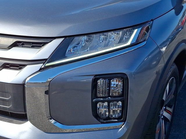 Used 2022 Mitsubishi Outlander Sport ES image 12