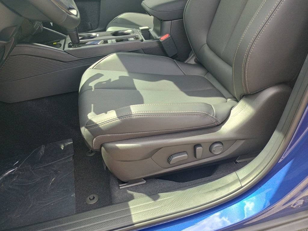 New 2026 Subaru Outback Limited AWD/4WD image 13