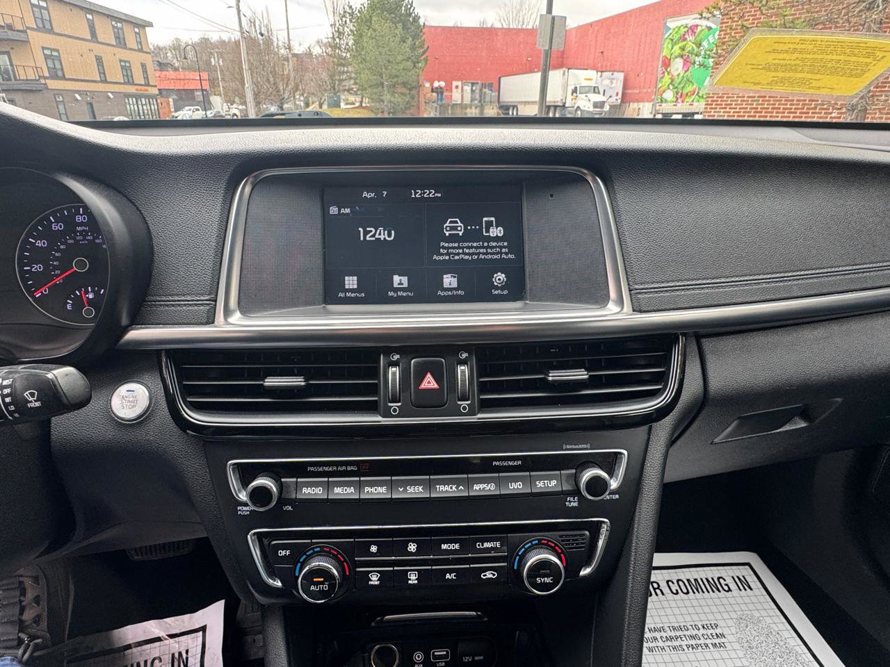 Used 2017 Kia Optima EX image 17