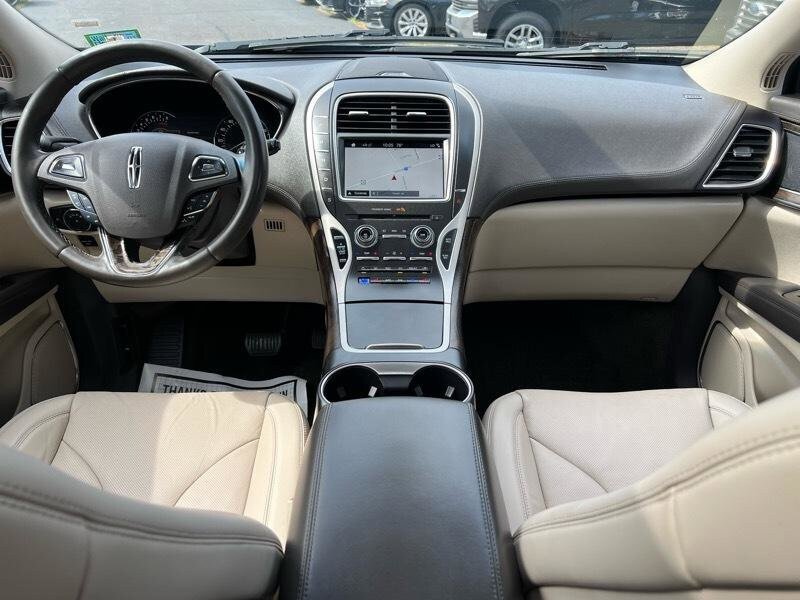 Used 2018 Lincoln MKX Reserve w/ Lincoln MKX Climate Package AWD/4WD image 11