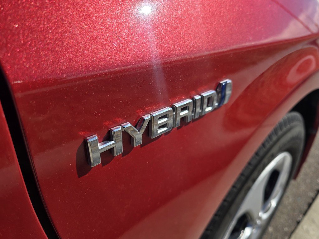 Used 2014 Toyota Prius Two image 9