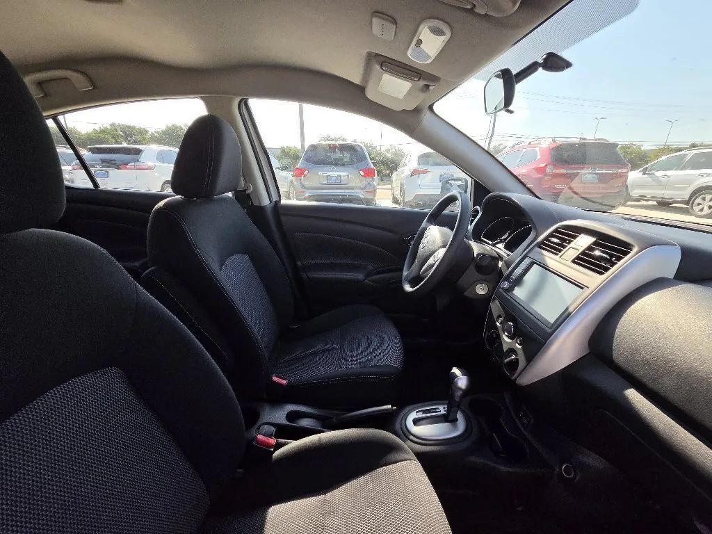 Used 2019 Nissan Versa SV FWD image 23