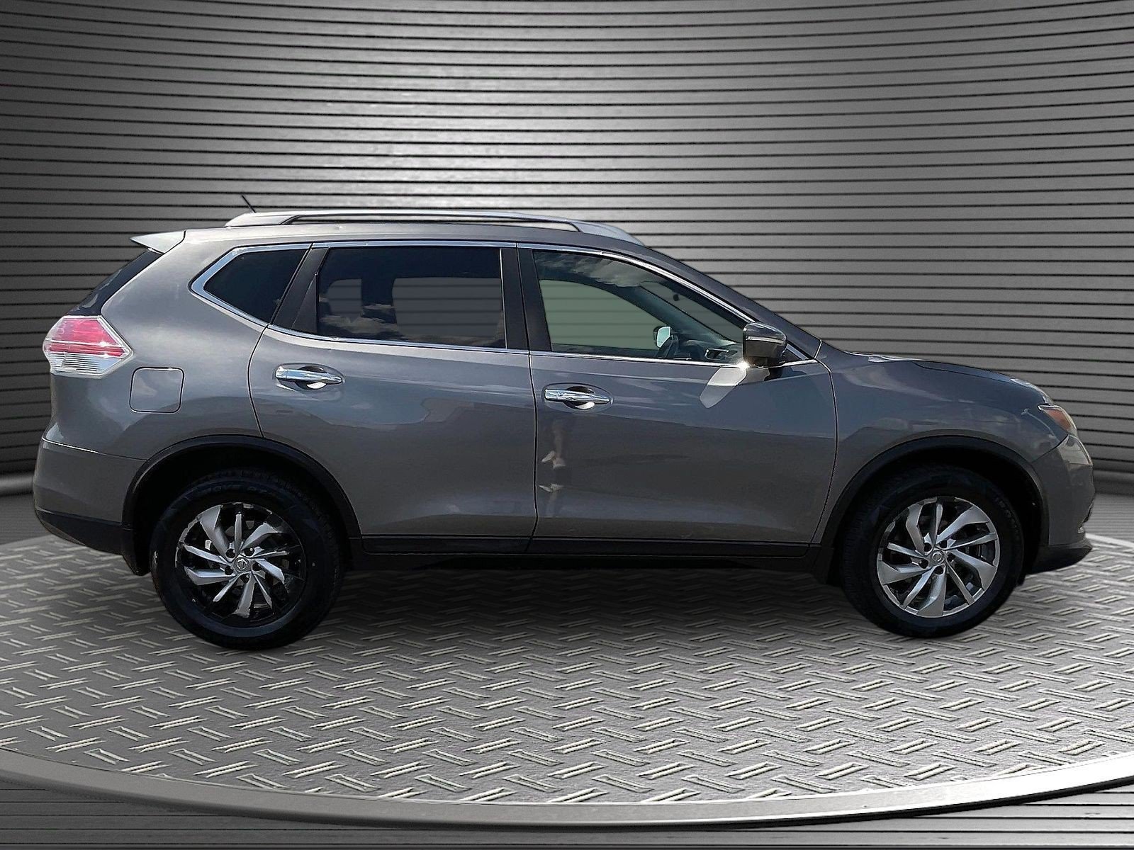 Used 2015 Nissan Rogue SL w/ SL Premium Package AWD/4WD image 8