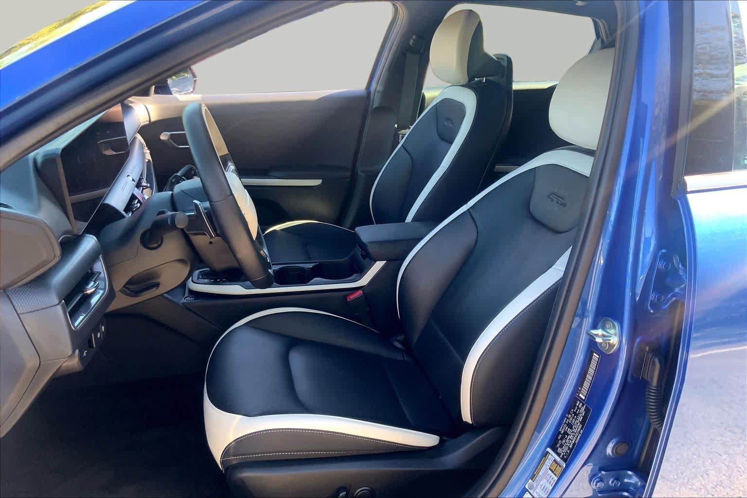 Certified 2025 Kia K4 GT-Line Turbo w/ GT-Line Premium Package FWD image 8