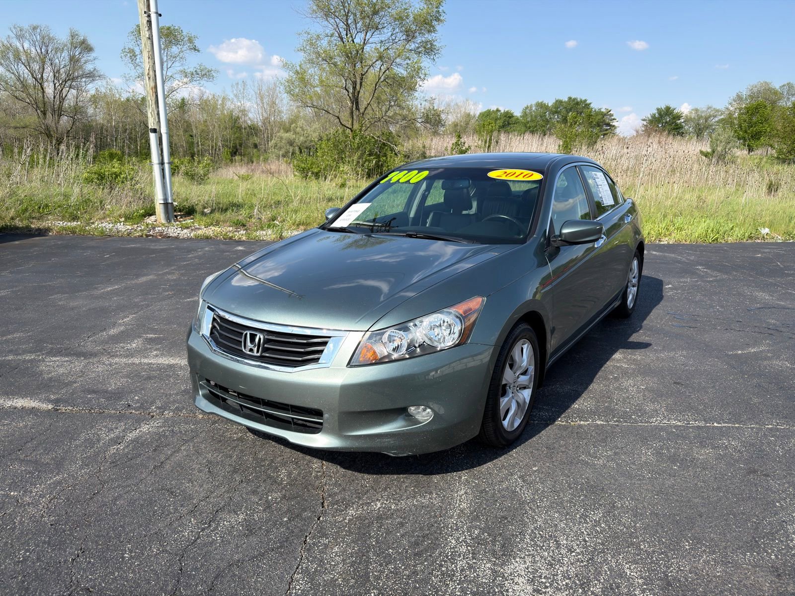Used 2010 Honda Accord EX-L image 2