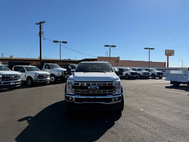 New 2026 Ford F550 4x4 Crew Cab image 6
