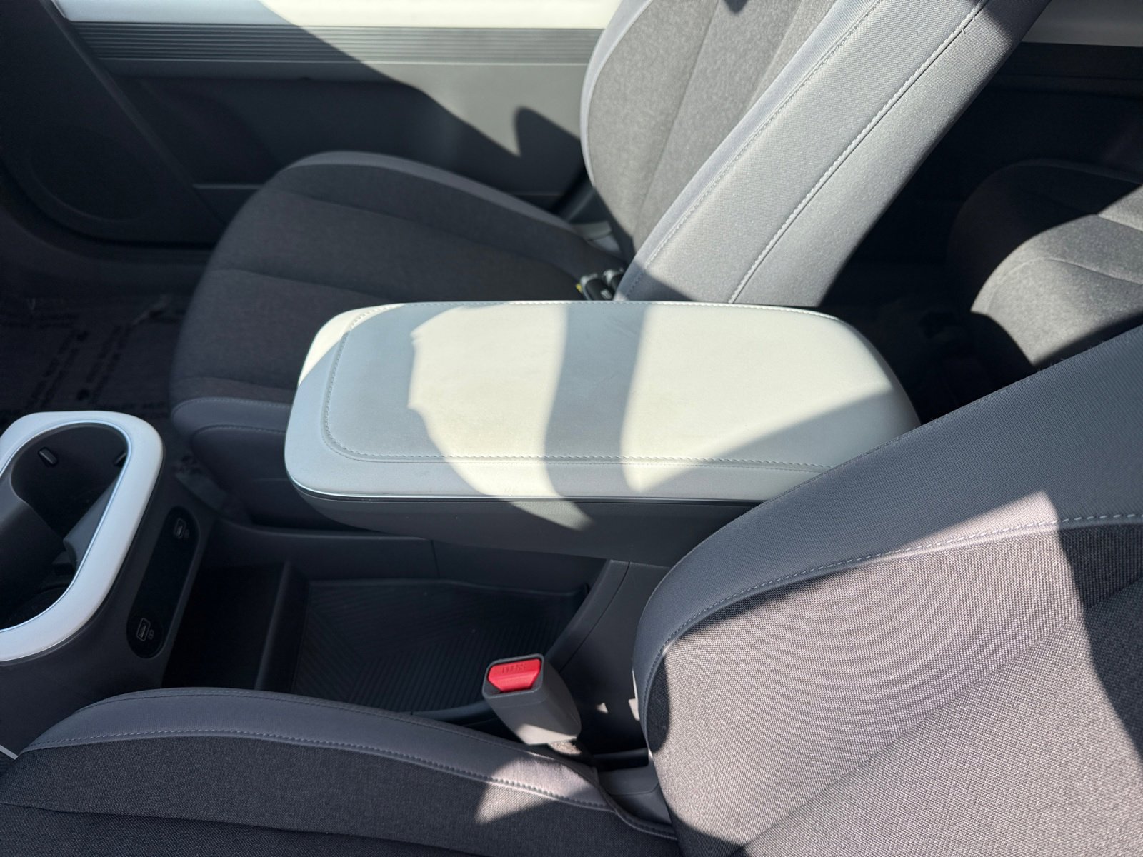 Used 2024 Hyundai Ioniq 5 SE image 14