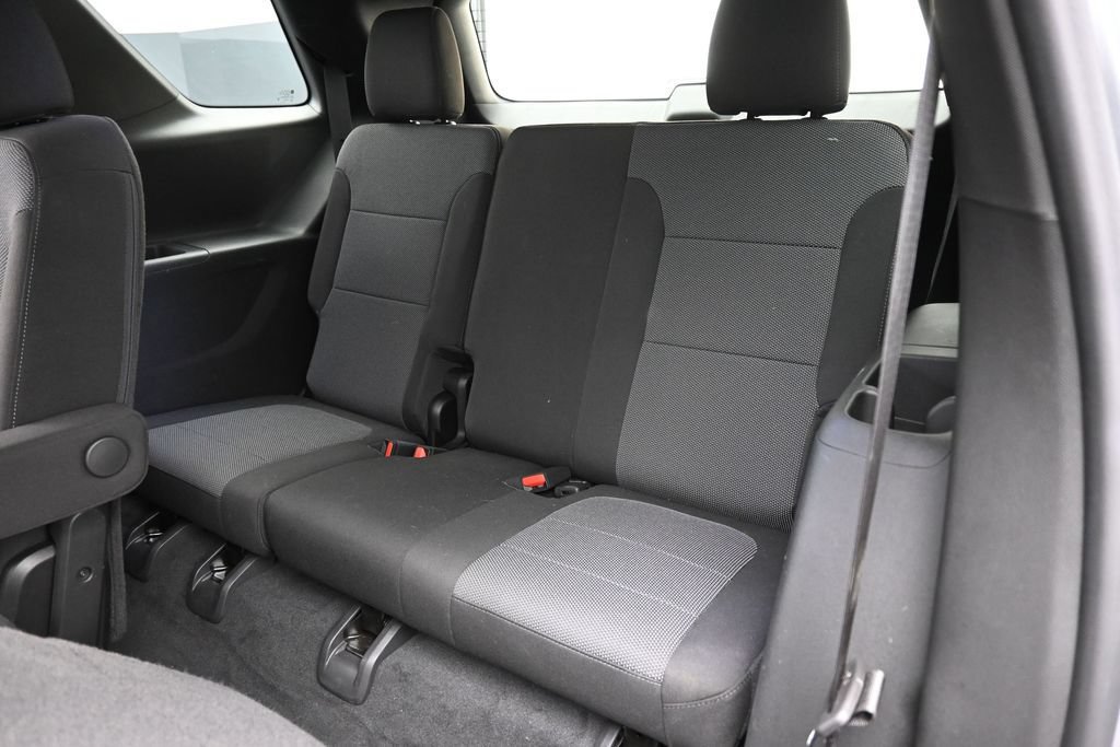 Used 2023 Chevrolet Traverse LT AWD/4WD image 25