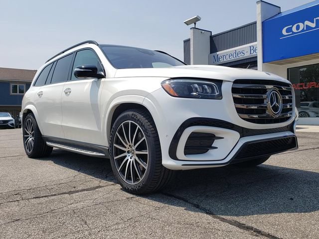 Used 2024 Mercedes-Benz GLS 450 4MATIC image 2