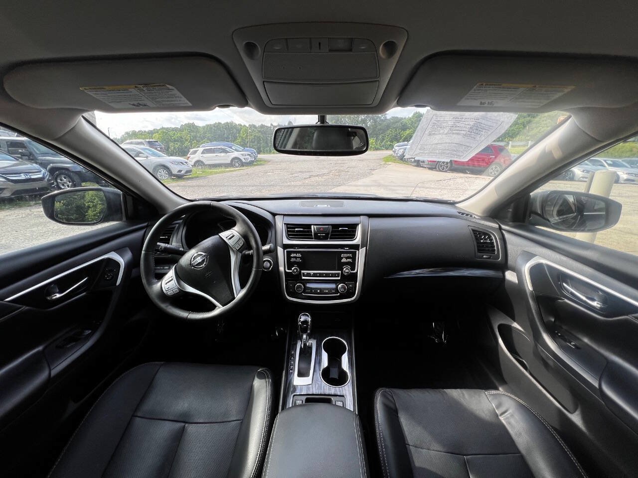 Used 2018 Nissan Altima 2.5 SL FWD image 12