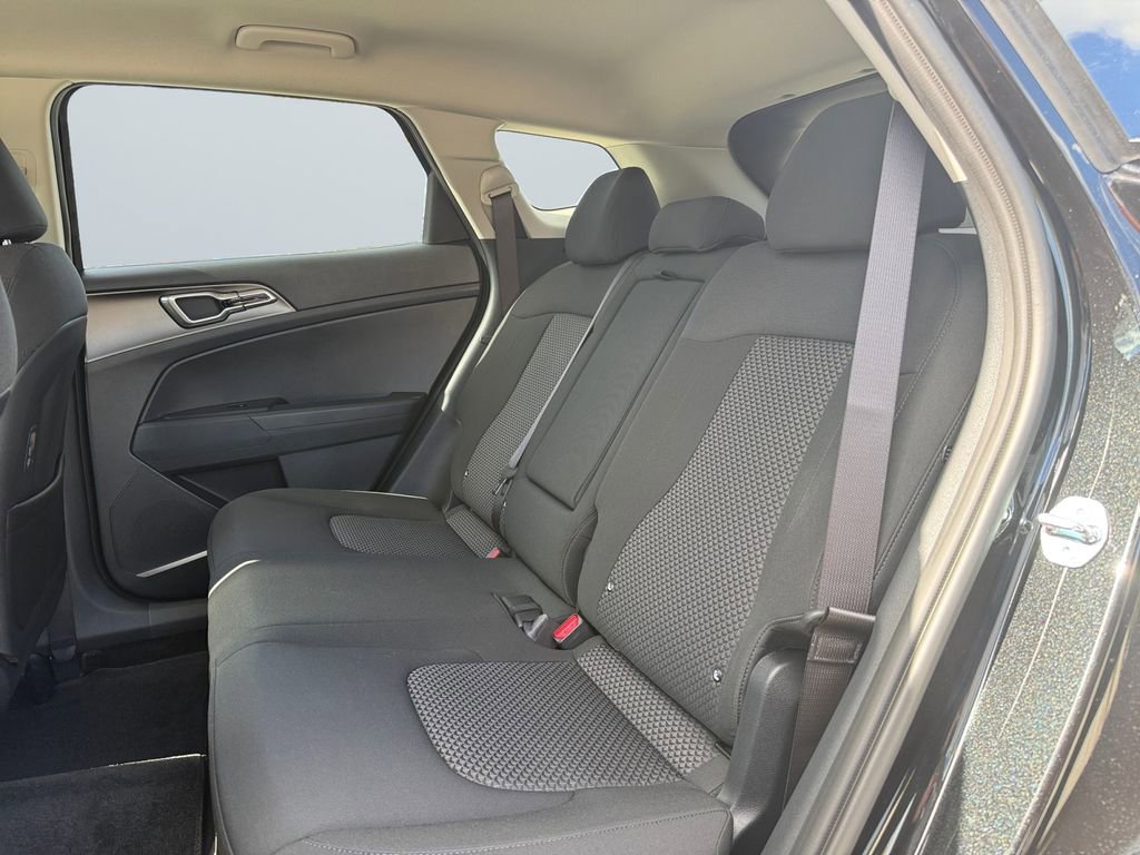 New 2026 Kia Sportage S image 13
