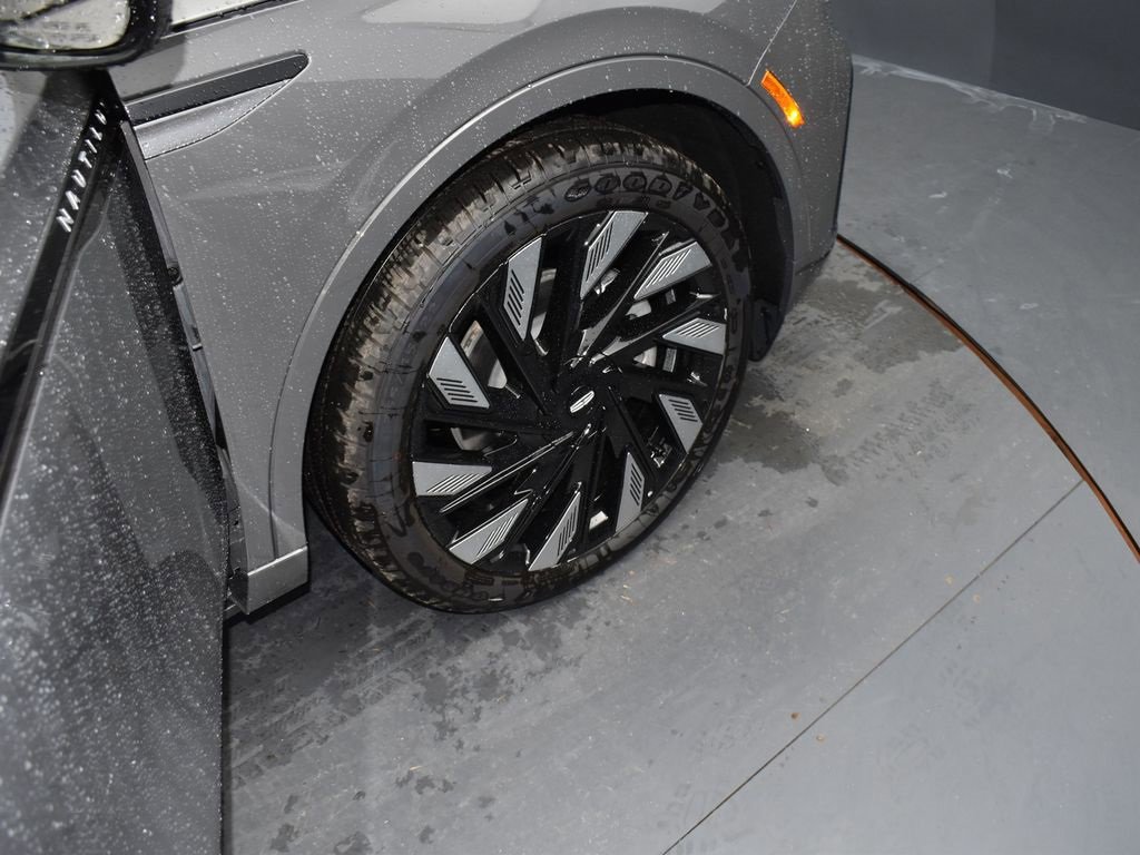 New 2026 Lincoln Nautilus Black Label w/ Jet Appearance Package image 14