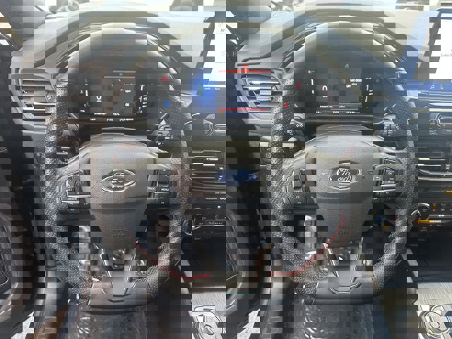 Used 2023 Ford Escape ST-Line image 13