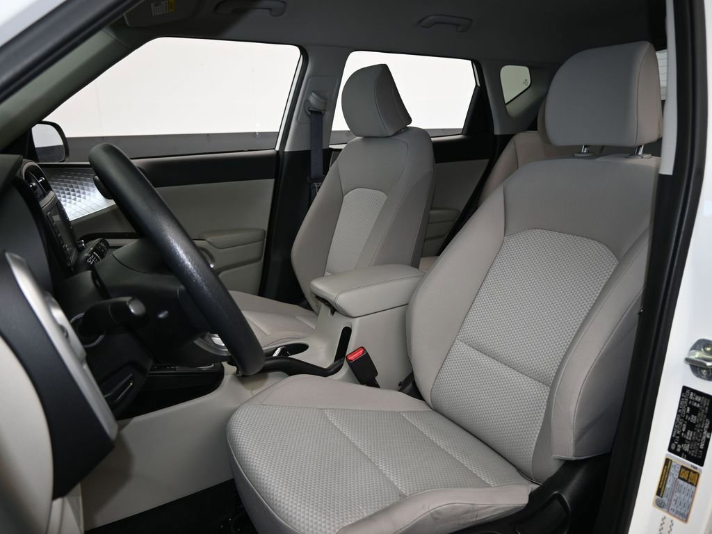 Used 2021 Kia Soul LX image 10