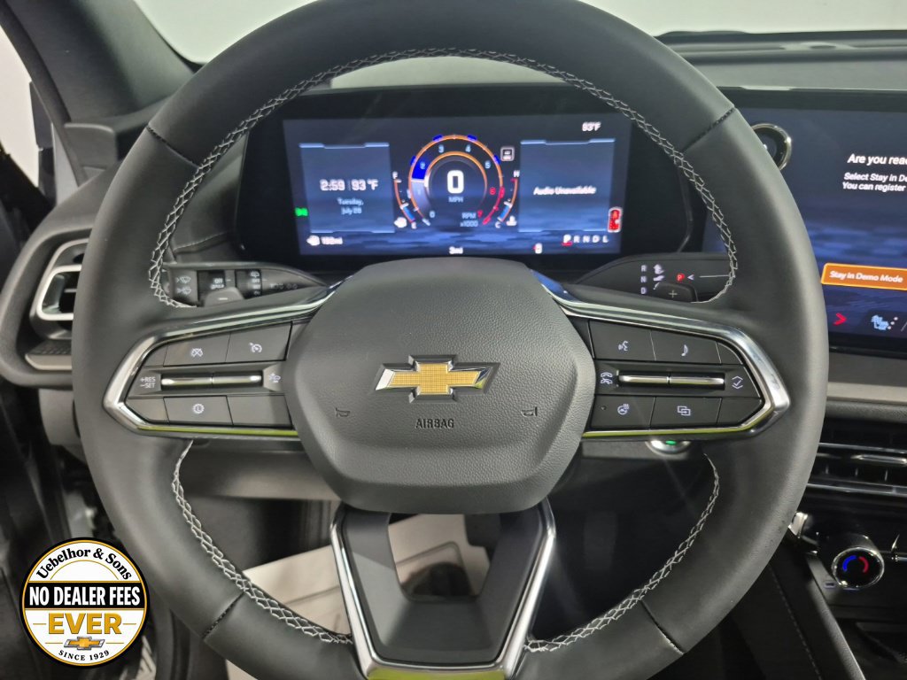New 2026 Chevrolet Traverse LT w/ Driver Confidence Package FWD image 9