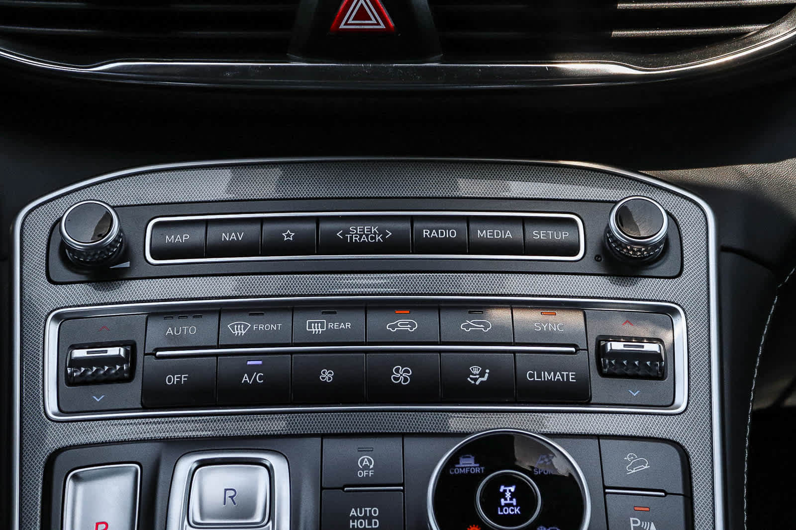 Used 2023 Hyundai Santa Fe Calligraphy AWD/4WD image 21