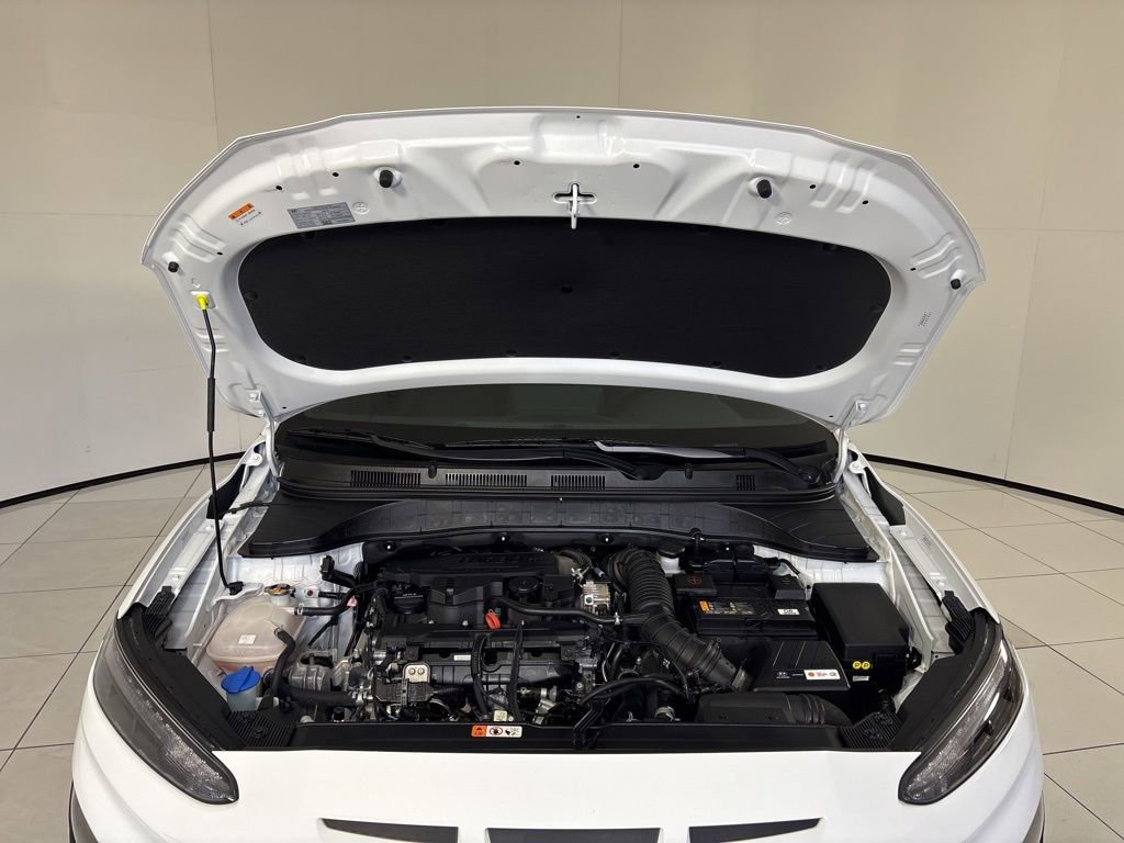 Used 2023 Hyundai Kona N Line image 11