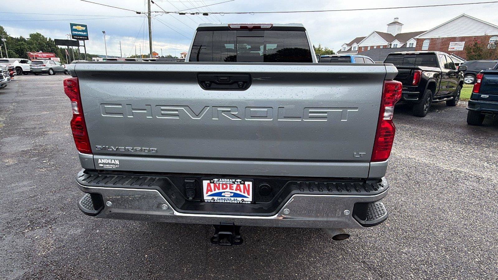 Used 2024 Chevrolet Silverado 2500 LT w/ All Star Edition AWD/4WD image 9