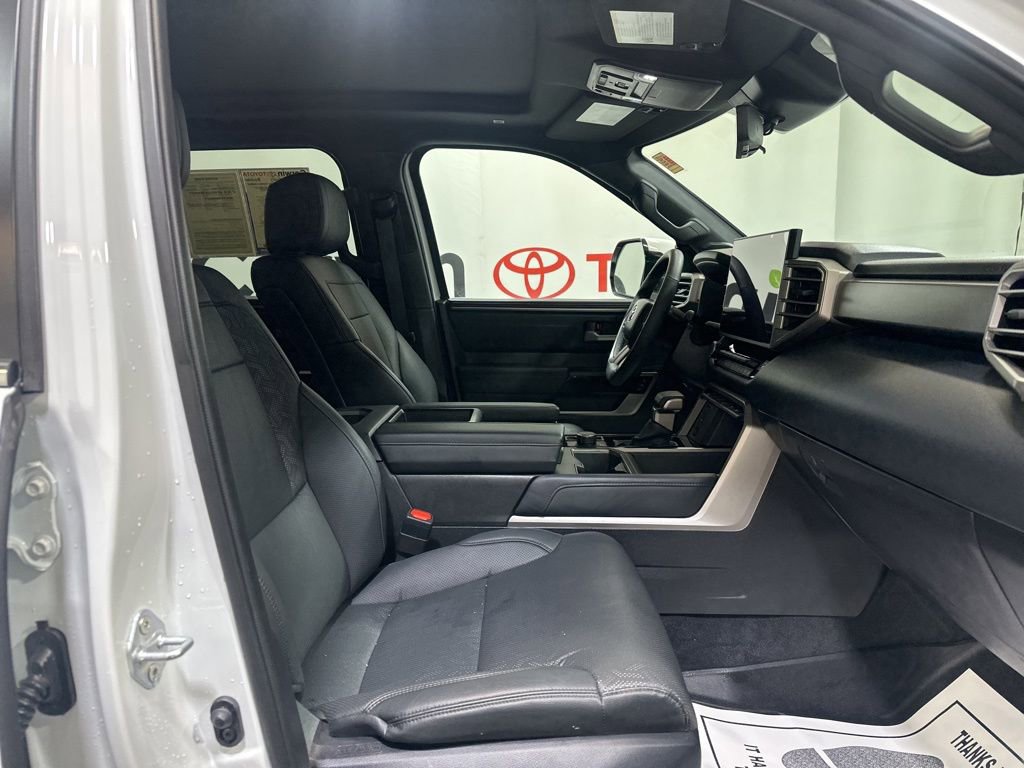 Used 2025 Toyota Tundra Limited image 9