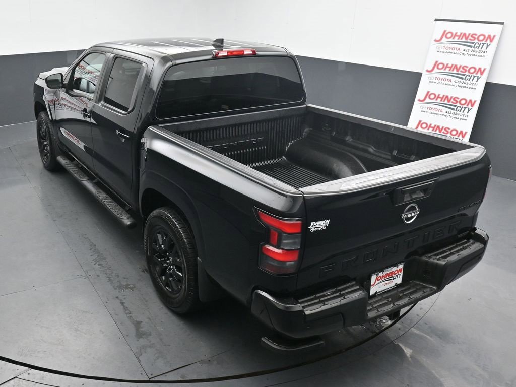 Used 2023 Nissan Frontier SV w/ Midnight Edition Package image 28