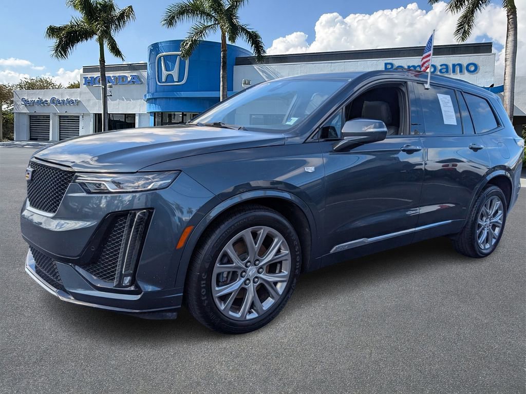 Used 2020 Cadillac XT6 Sport image 3