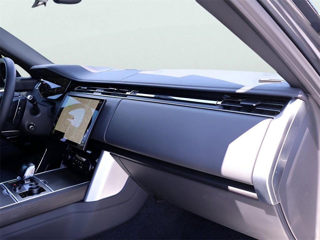 Used 2023 Land Rover Range Rover SV image 10