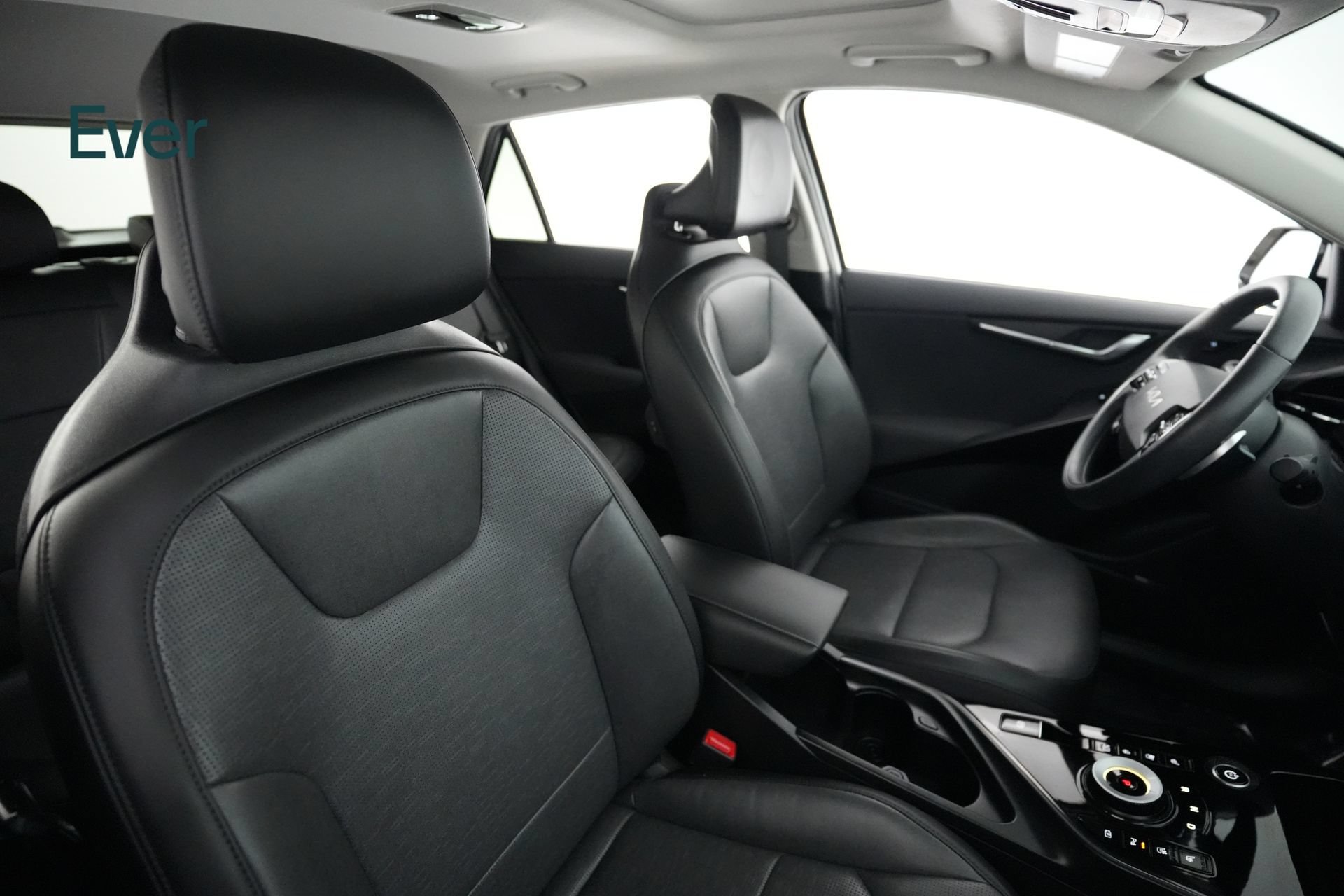 Used 2024 Kia Niro Wave w/ Wave Preserve Package FWD image 23