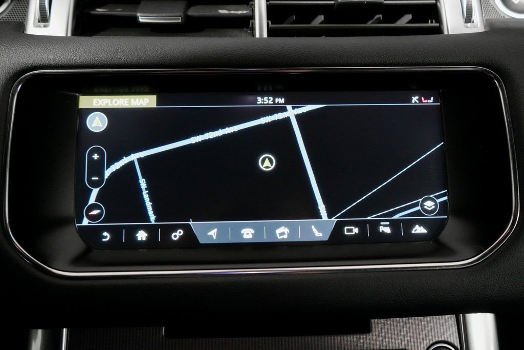 Used 2017 Land Rover Range Rover Sport HSE image 18