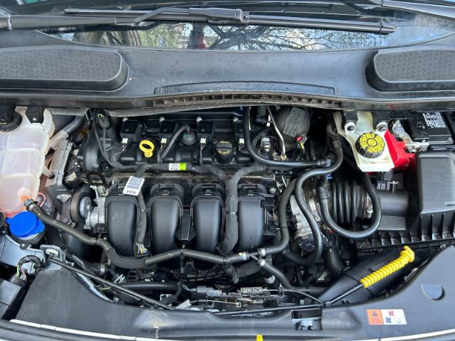 Used 2021 Ford Transit Connect XLT image 38