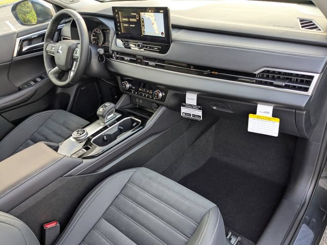 New 2026 Mitsubishi Outlander SE FWD image 15