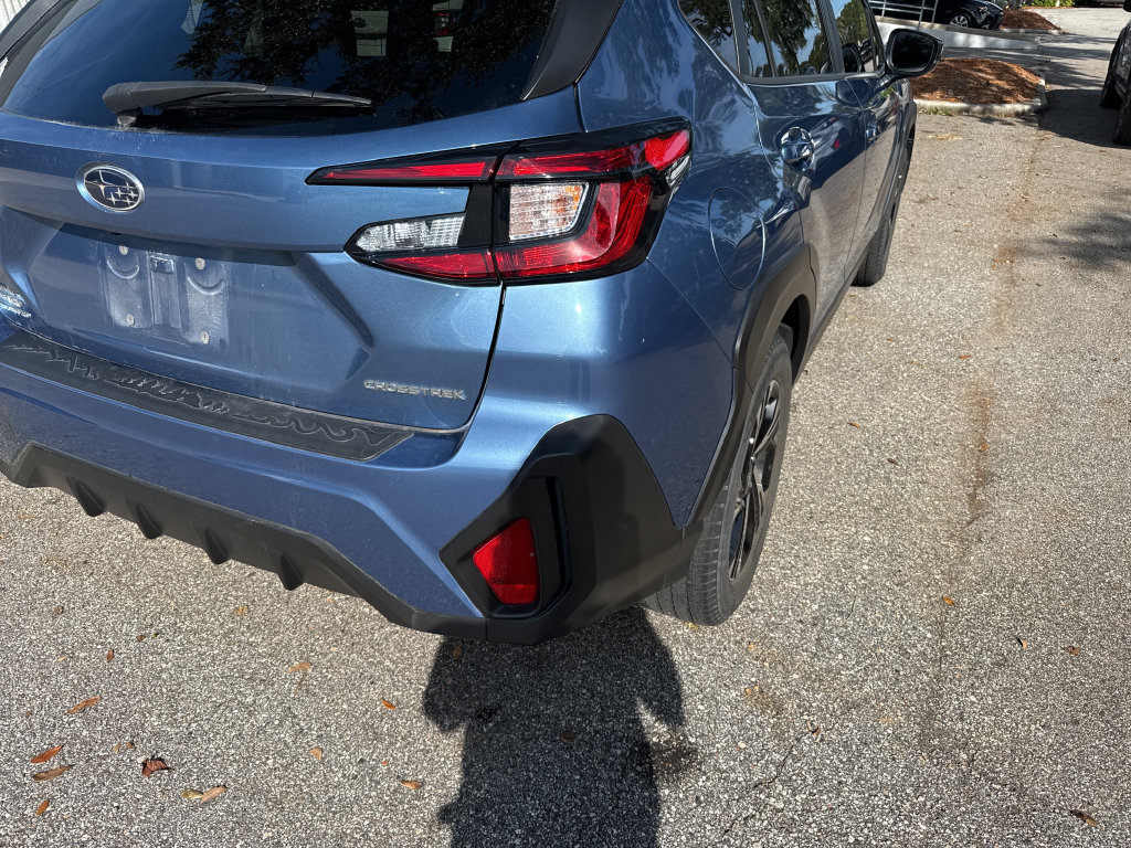Used 2024 Subaru Crosstrek 2.0i Premium AWD/4WD image 9