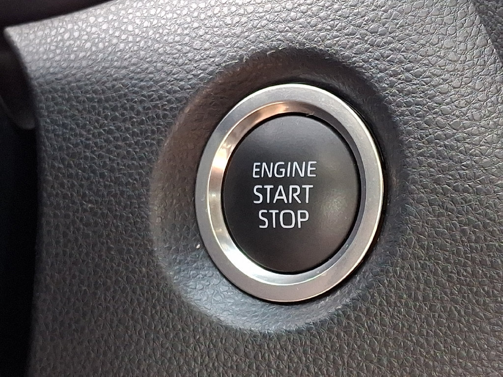 Certified 2025 Toyota Corolla SE w/ Convenience Package FWD image 27