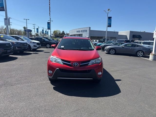 Used 2013 Toyota RAV4 XLE image 2