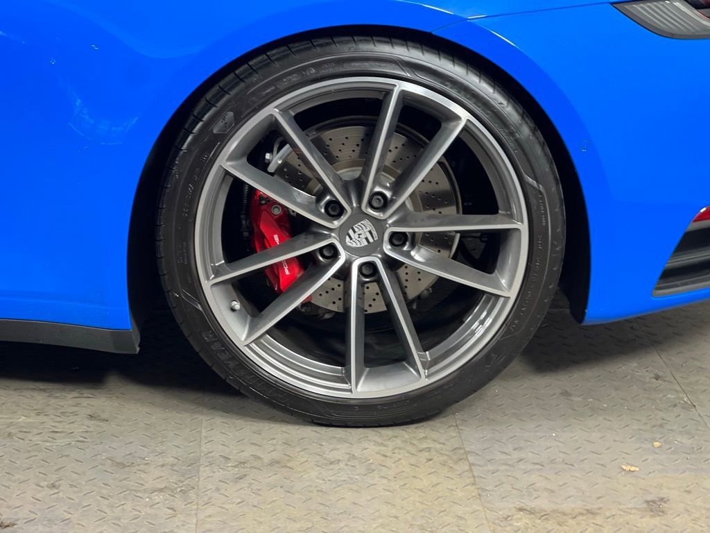 Certified 2022 Porsche 911 Carrera 4S image 12