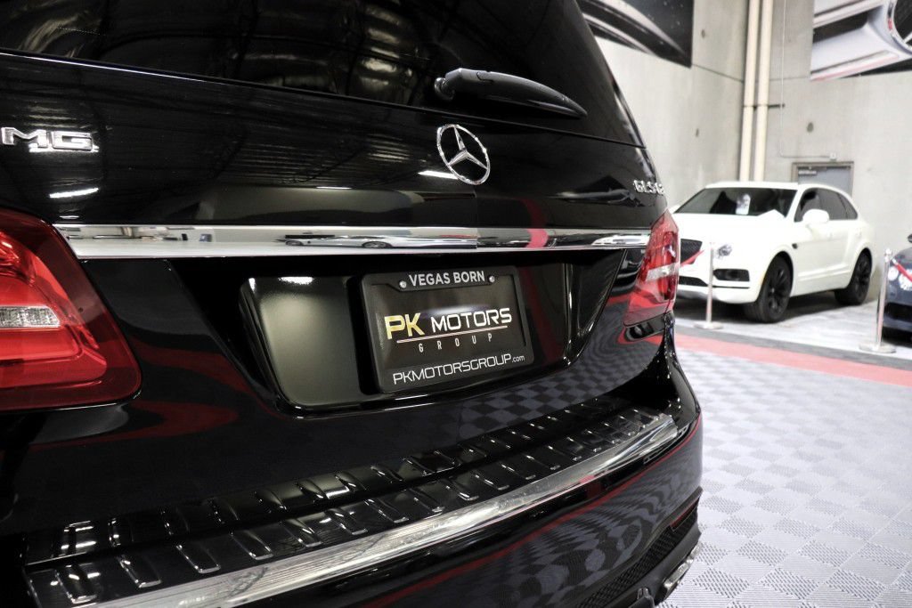 Used 2018 Mercedes-Benz GLS 63 AMG 4MATIC w/ Accessory Chrome Package image 6