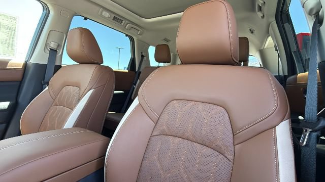 New 2026 Nissan Pathfinder Platinum w/ Cargo Package AWD/4WD image 11