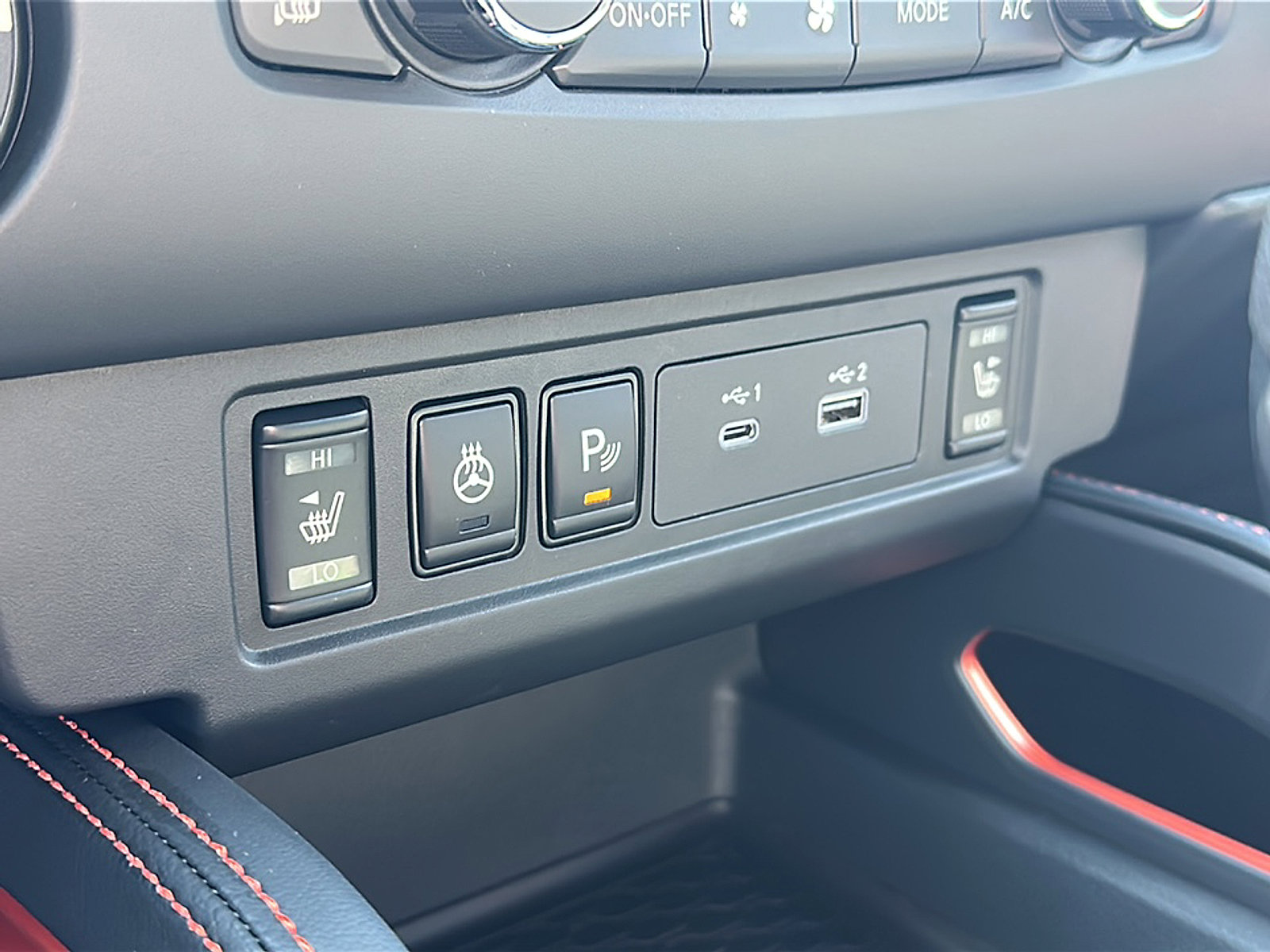 New 2026 Nissan Frontier PRO-4X w/ Pro-4x Convenience Package image 24