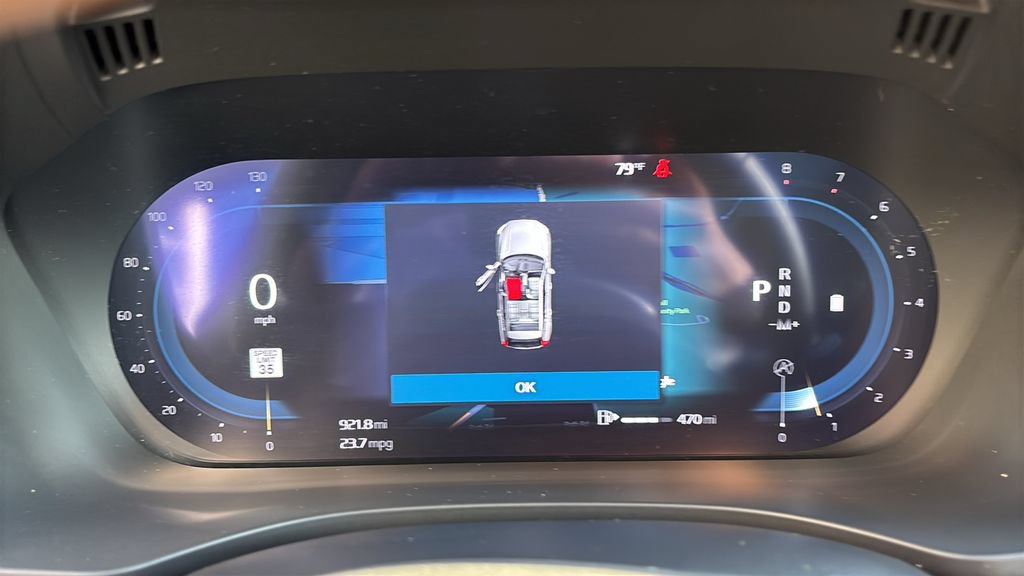 Certified 2025 Volvo XC60 B5 Plus AWD/4WD image 15
